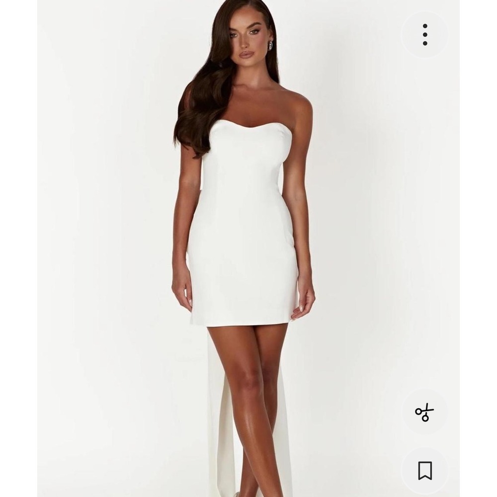 Meshki White Strapless Bow Mini dress size small